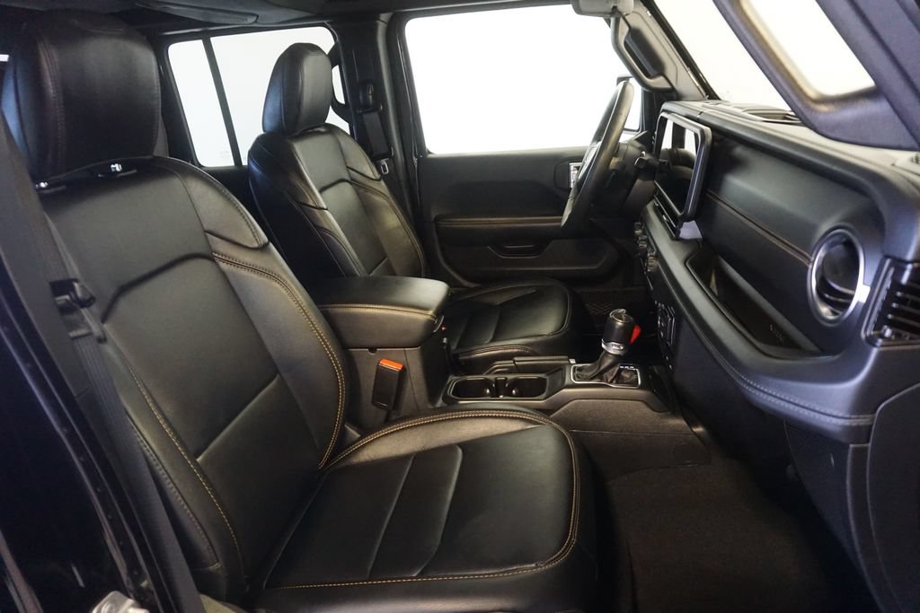 Used 2024 Jeep Gladiator Sport w/ Premium Package AWD/4WD image 25