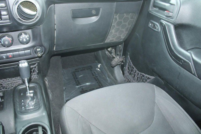 Used 2017 Jeep Wrangler Unlimited Sport w/ Quick Order Package 24S image 17