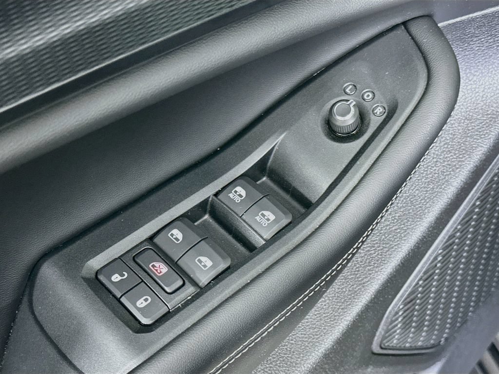 Certified 2025 Jeep Grand Cherokee Laredo X w/ Luxury Tech Group I AWD/4WD image 27