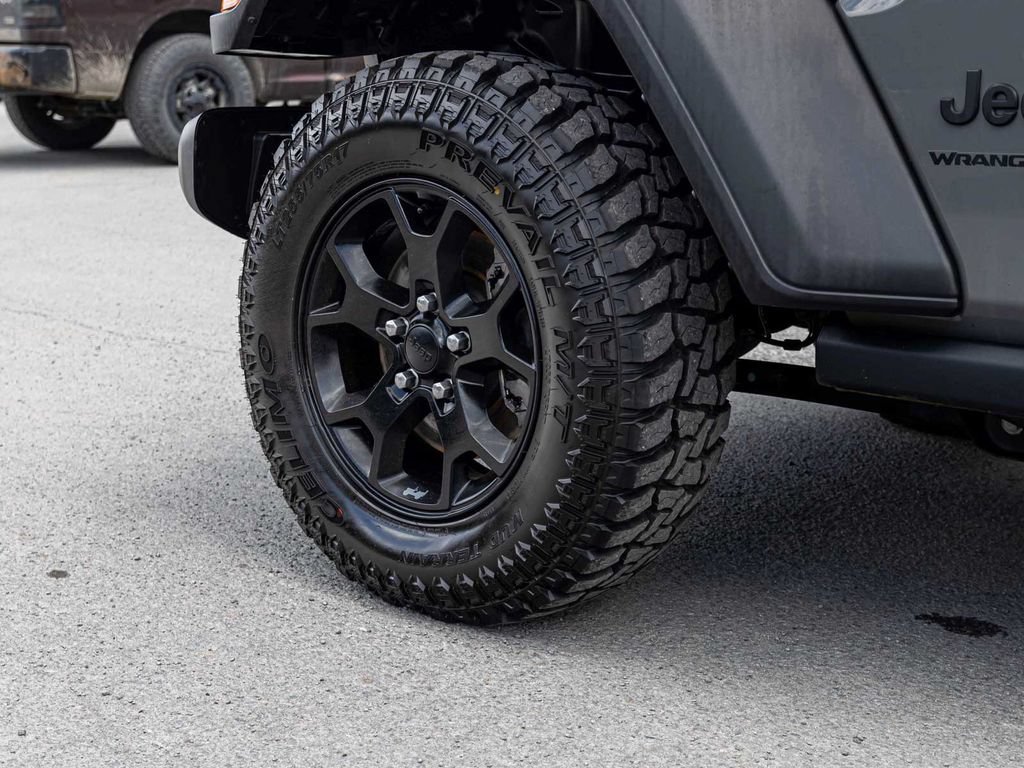 Used 2023 Jeep Wrangler Unlimited Sport AWD/4WD image 7