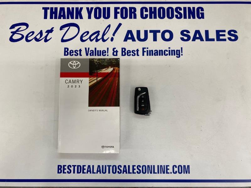 Used 2023 Toyota Camry SE image 27