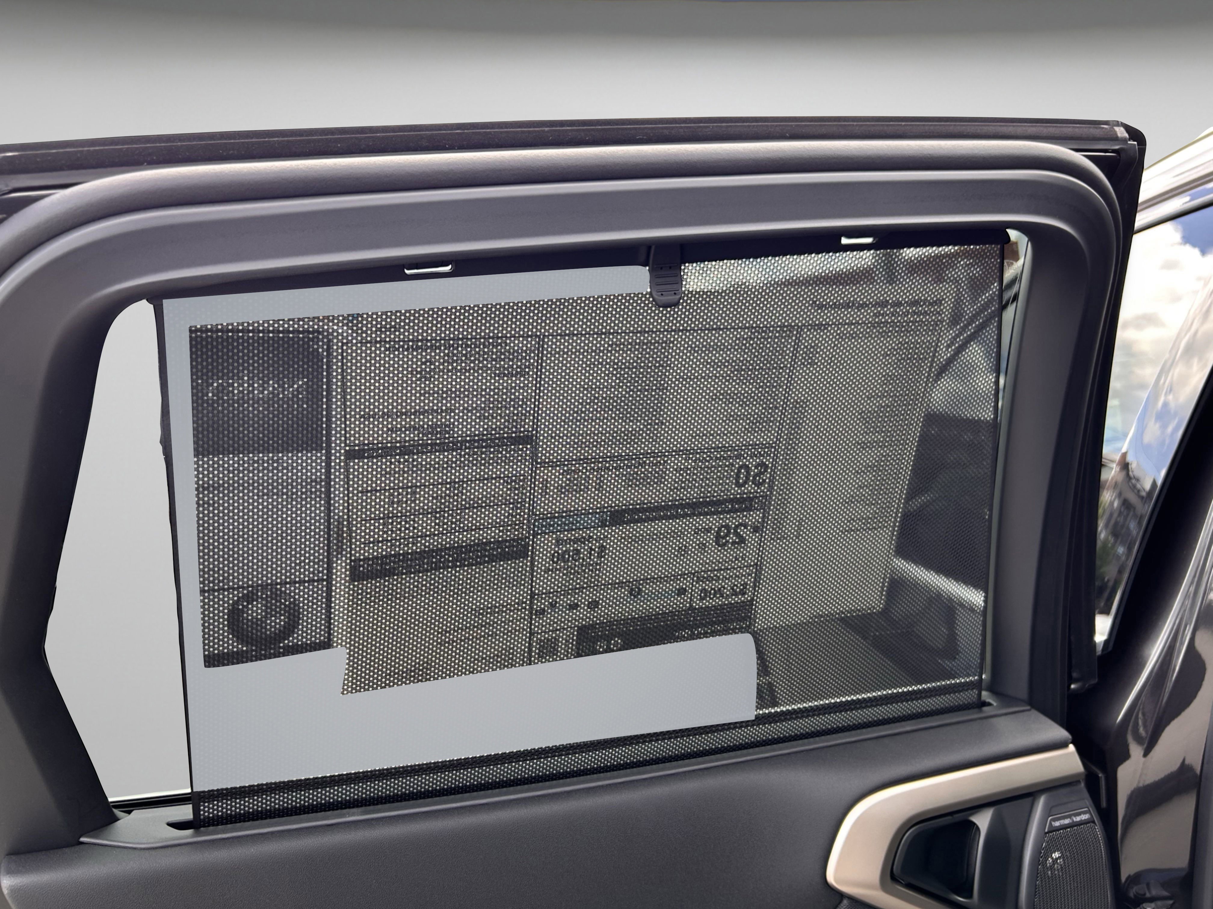 Used 2025 BMW X3 xDrive30i w/ Premium Package image 32