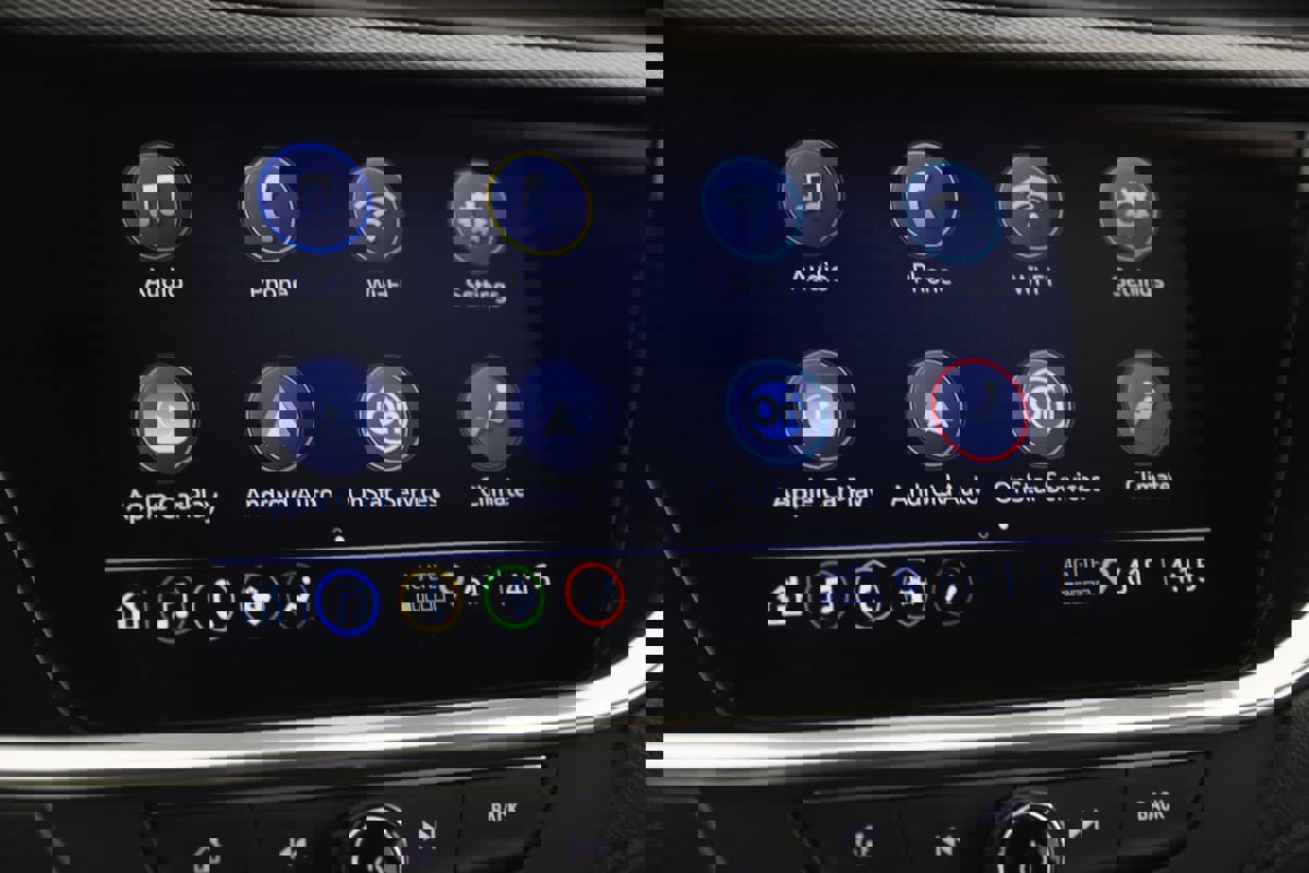 Used 2023 Buick Encore GX Select w/ Safety Package II image 32