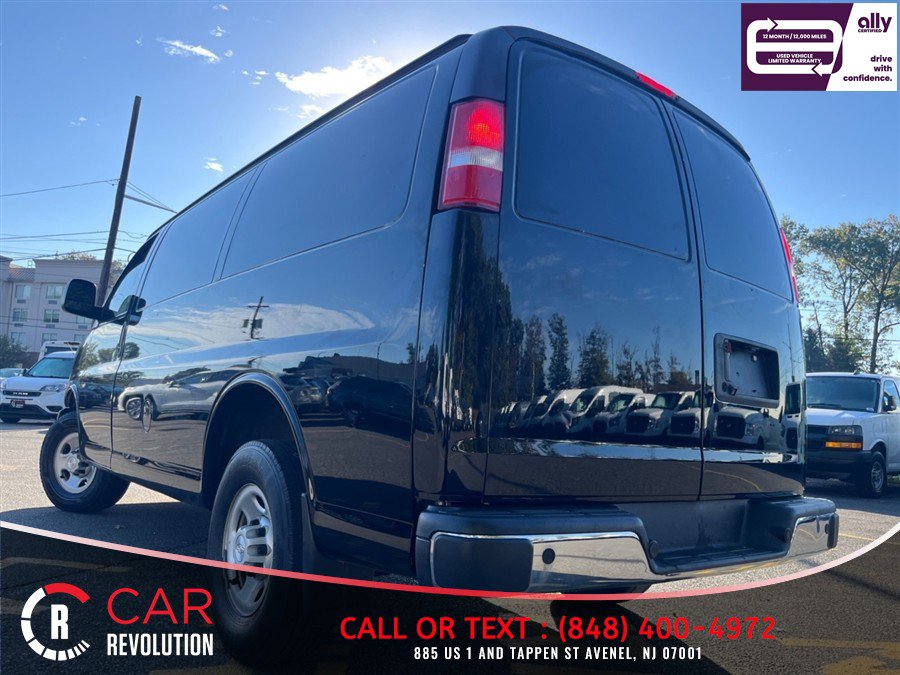 Used 2019 Chevrolet Express 2500 w/ Driver Convenience Package RWD image 5
