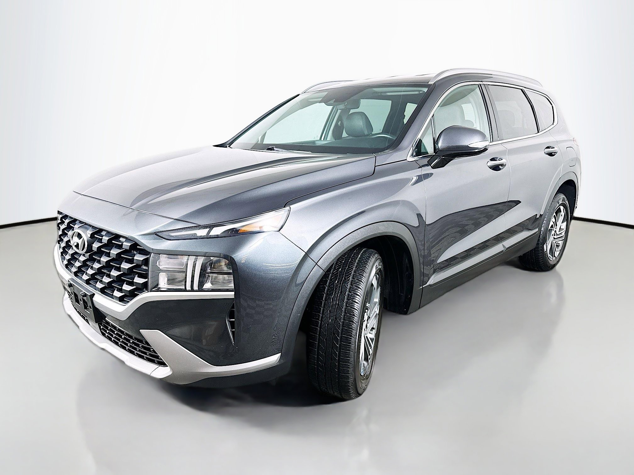 Certified 2023 Hyundai Santa Fe SEL image 3