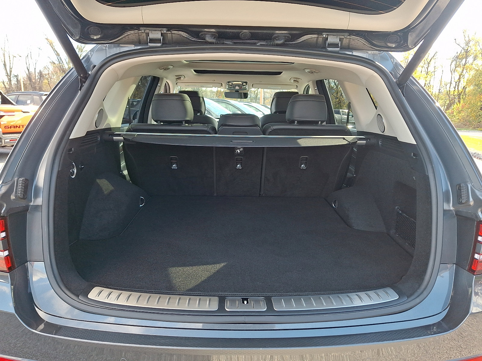 Used 2023 Genesis GV80 2.5T w/ Prestige 20" Package image 30