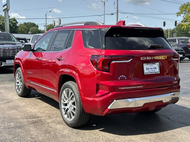 New 2026 GMC Terrain Denali w/ LPO, Black Badging Package AWD/4WD image 8
