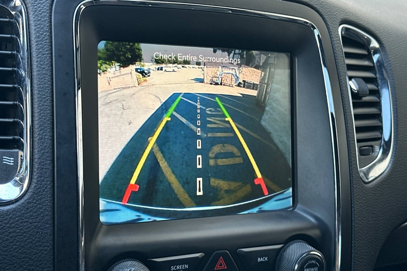 Used 2017 Dodge Durango R/T w/ Technology Group RWD image 26