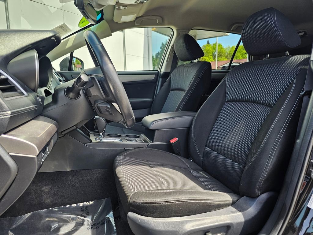 Used 2019 Subaru Outback 2.5i Premium AWD/4WD image 19