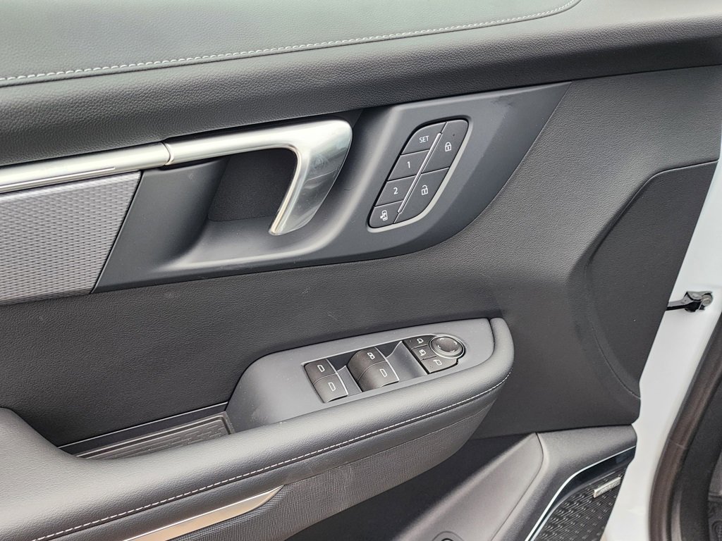 New 2026 Buick Enclave Sport Touring w/ Power Package image 14