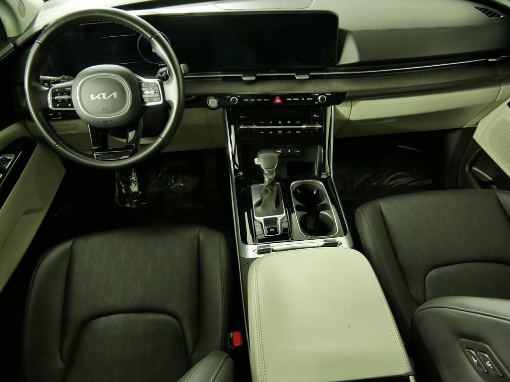 Used 2023 Kia Carnival SX FWD image 21