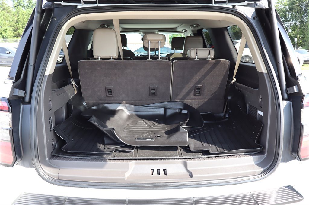 Used 2018 Ford Expedition Max Limited RWD image 49