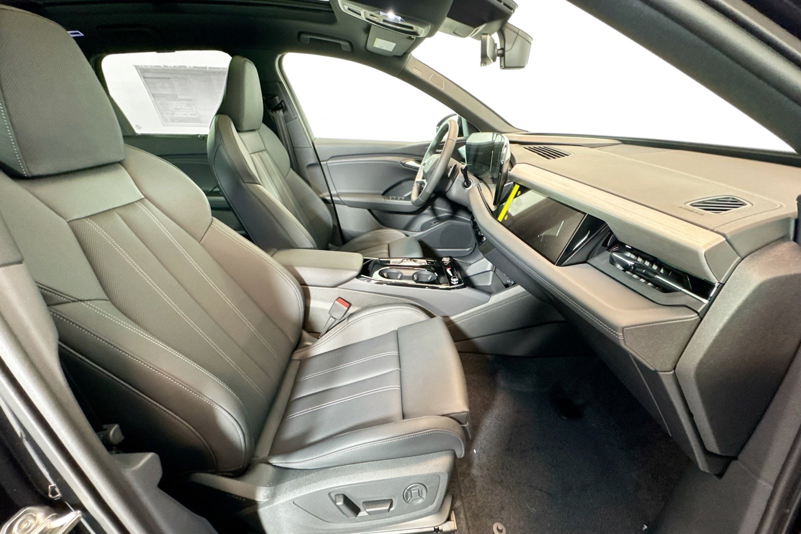 New 2027 Audi Q6 e-tron Premium Plus AWD/4WD image 25