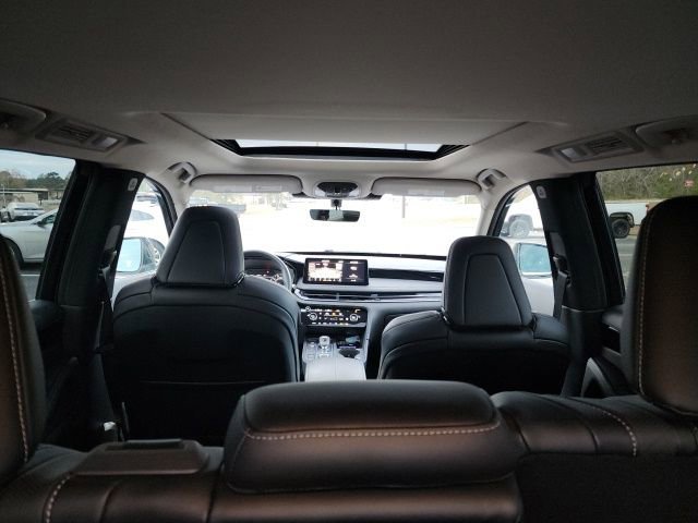 Used 2024 INFINITI QX60 Pure image 14