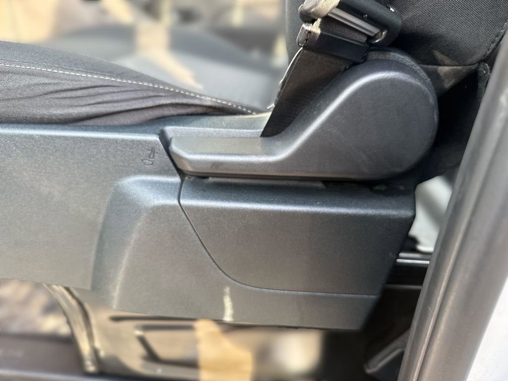 Used 2022 Ford Transit 350 XLT image 14