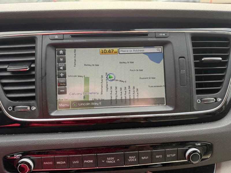 Used 2018 Kia Sedona SX FWD image 13