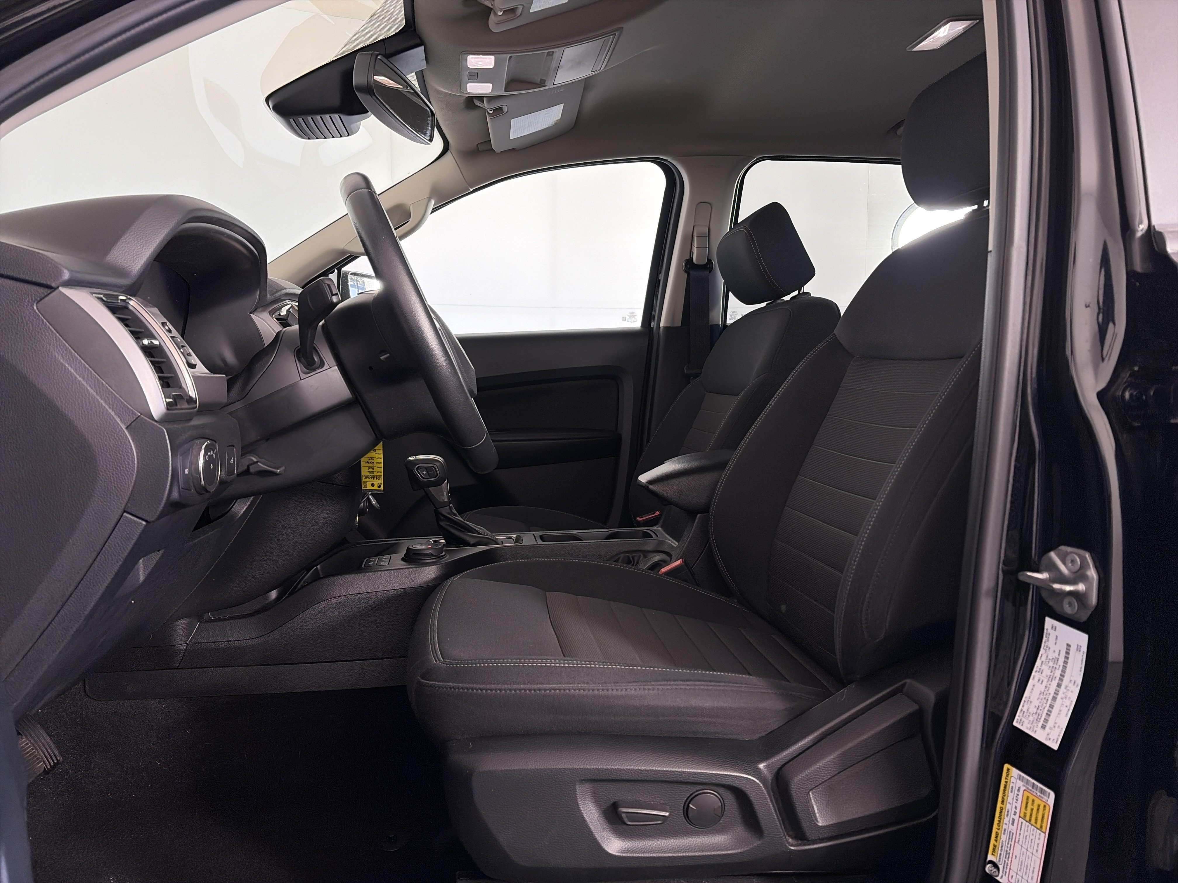 Used 2019 Ford Ranger XLT w/ Equipment Group 302A Luxury AWD/4WD image 6
