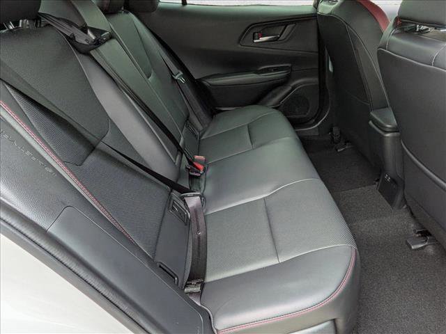 Used 2025 Toyota Prius Plug-In Hybrid image 18