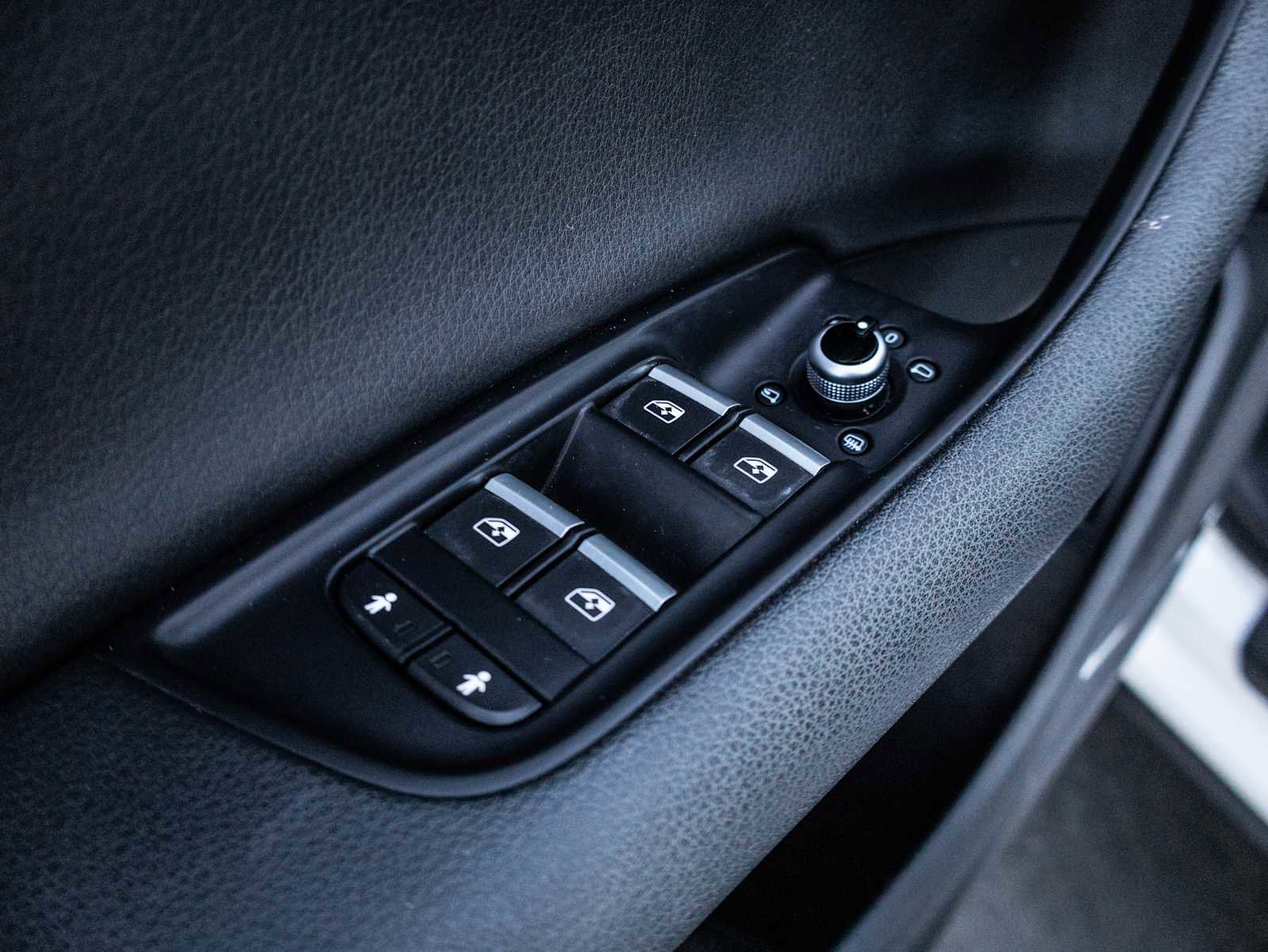 Used 2017 Audi Q7 3.0T Premium Plus image 53