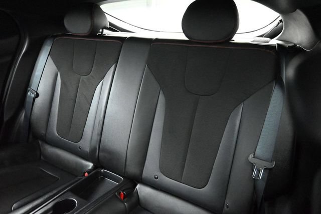 Used 2019 Hyundai Veloster 2.0 Premium FWD image 7