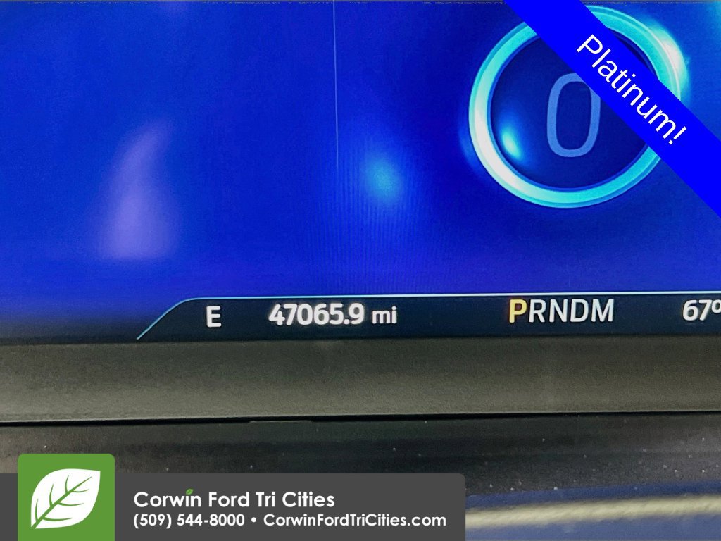 Used 2020 Ford Explorer Platinum w/ Premium Technology Package AWD/4WD image 33