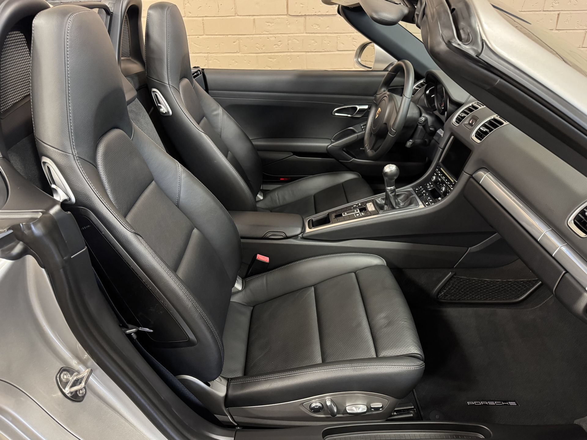 Used 2013 Porsche Boxster RWD image 46