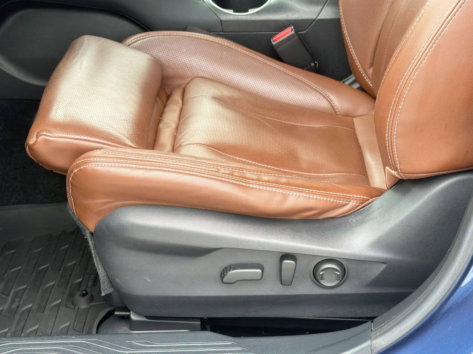 Used 2020 Subaru Outback Touring XT AWD/4WD image 14