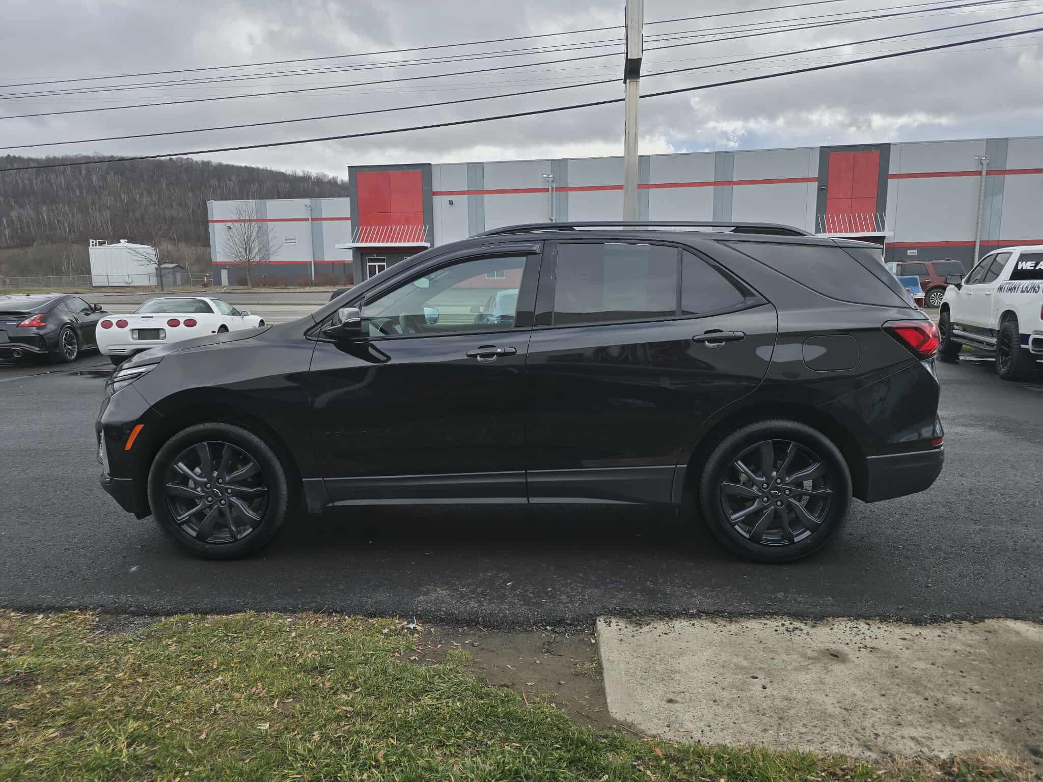 Used 2024 Chevrolet Equinox RS image 6