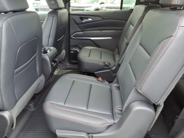 New 2026 Chevrolet Traverse Z71 w/ Enhanced Driving Package AWD/4WD image 9