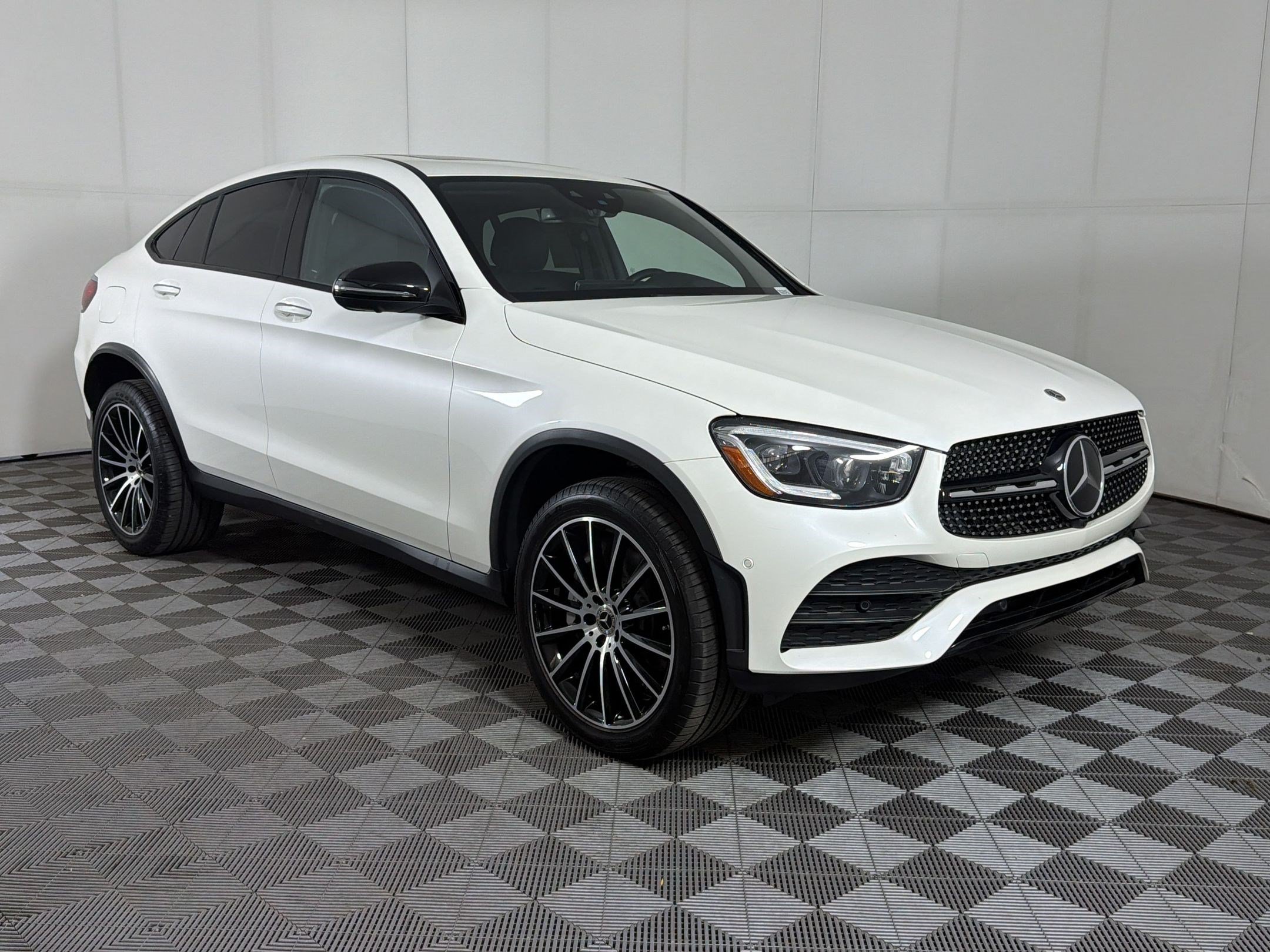 Certified 2022 Mercedes-Benz GLC 300 4MATIC Coupe image 7
