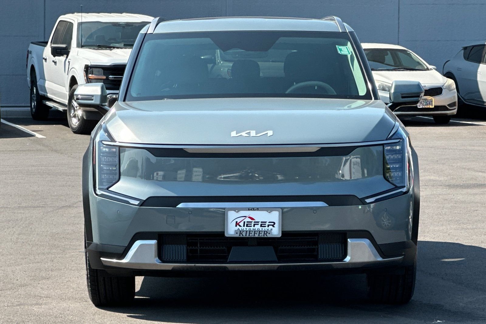 Certified 2024 Kia EV9 Wind AWD/4WD image 9
