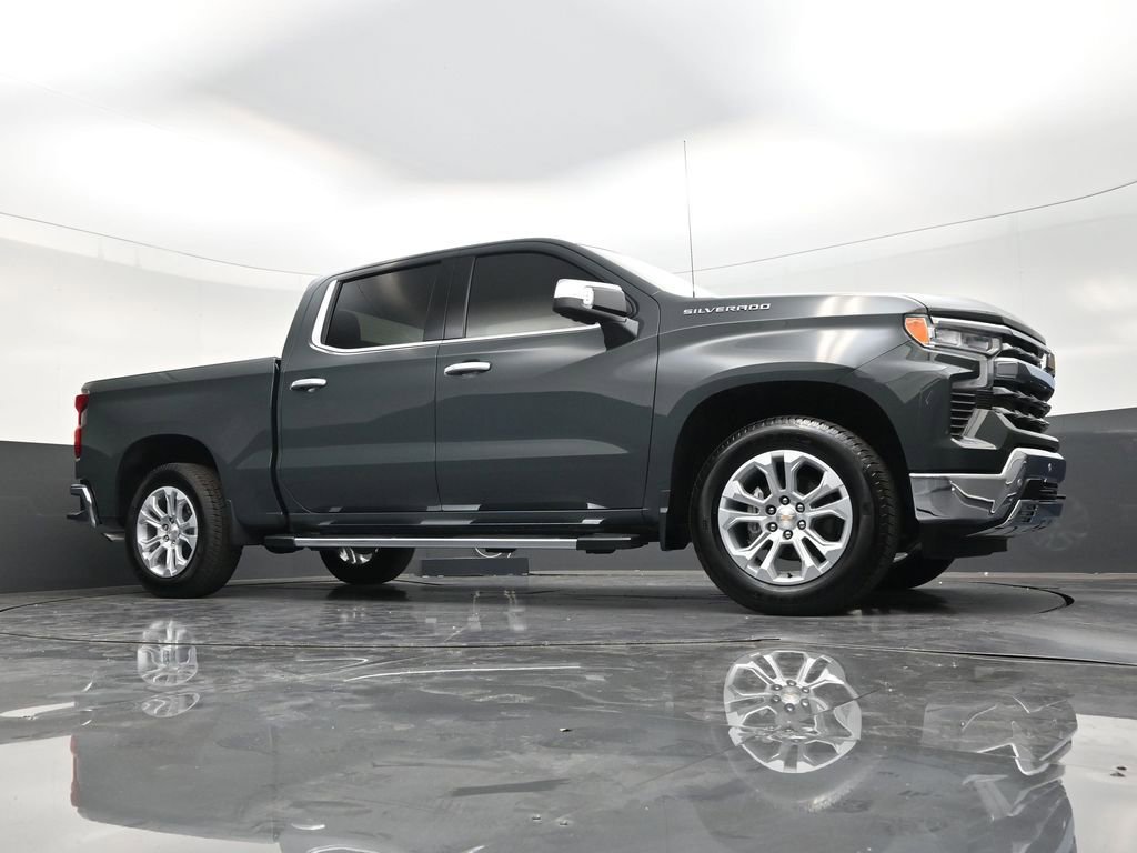 Used 2026 Chevrolet Silverado 1500 LTZ RWD image 28