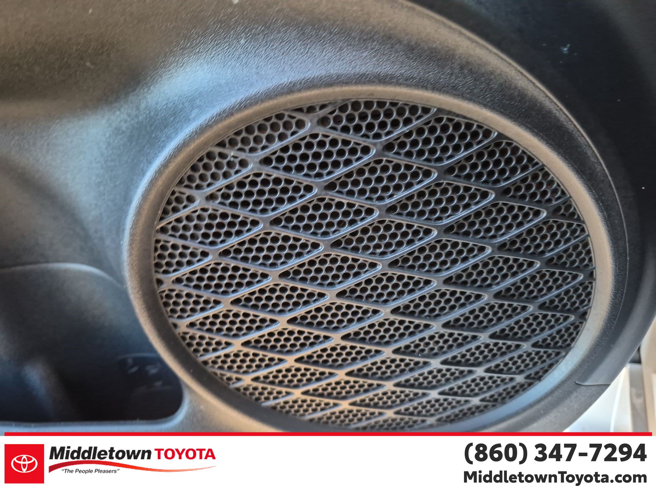 Used 2018 Toyota Prius Prime Advanced FWD image 13