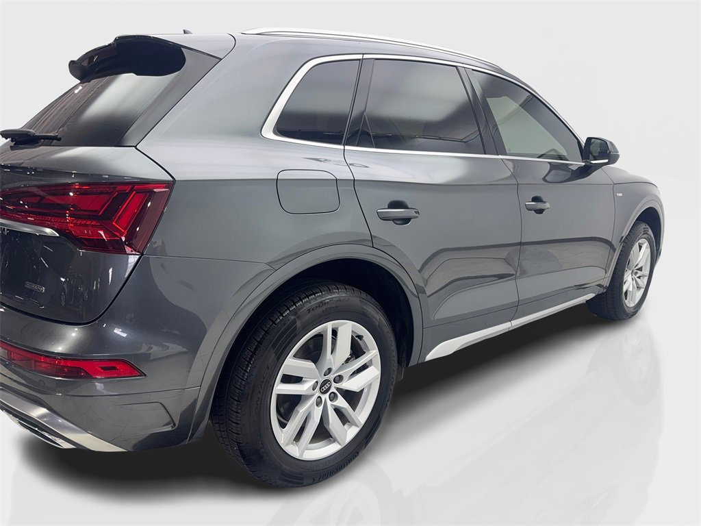 Used 2022 Audi Q5 2.0T Premium w/ Convenience Package image 13