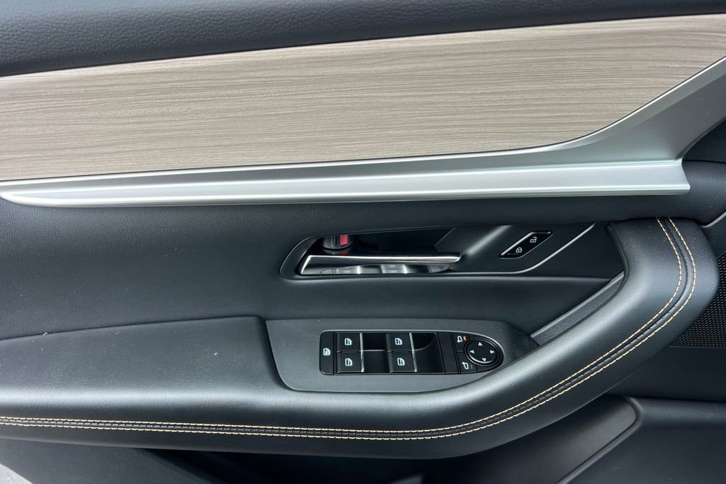 New 2026 MAZDA CX-90 Plug-In Hybrid w/ Preferred AWD/4WD image 12