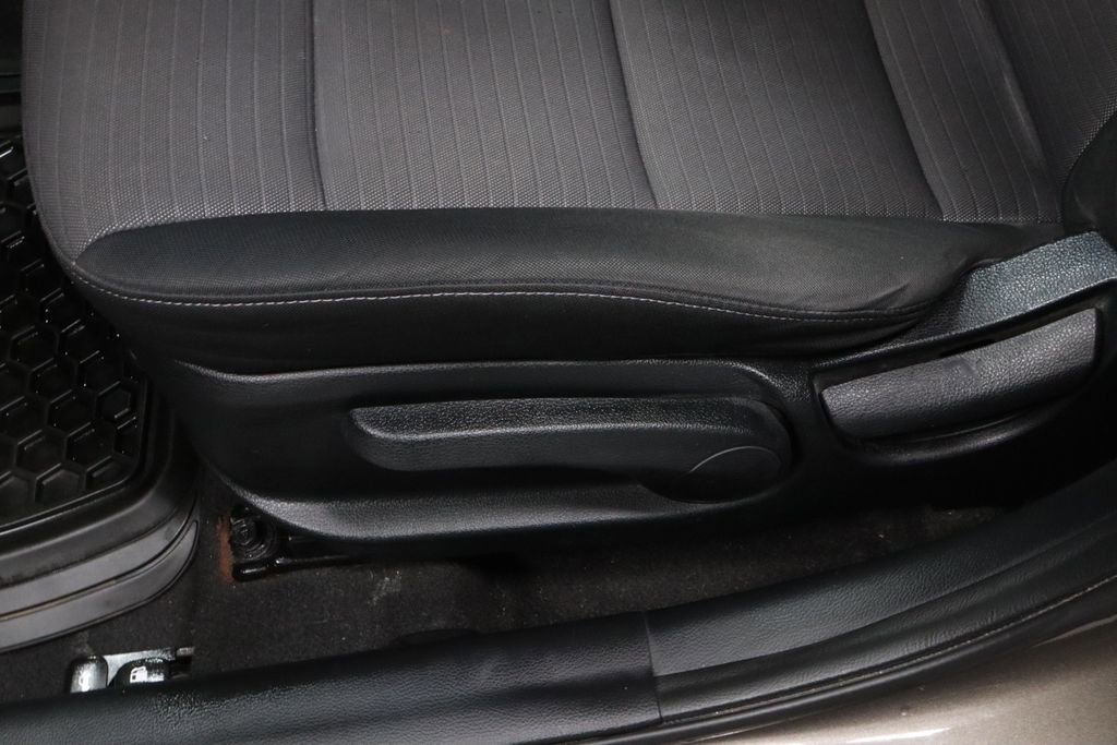 Used 2014 Kia Forte LX w/ Popular Package image 22