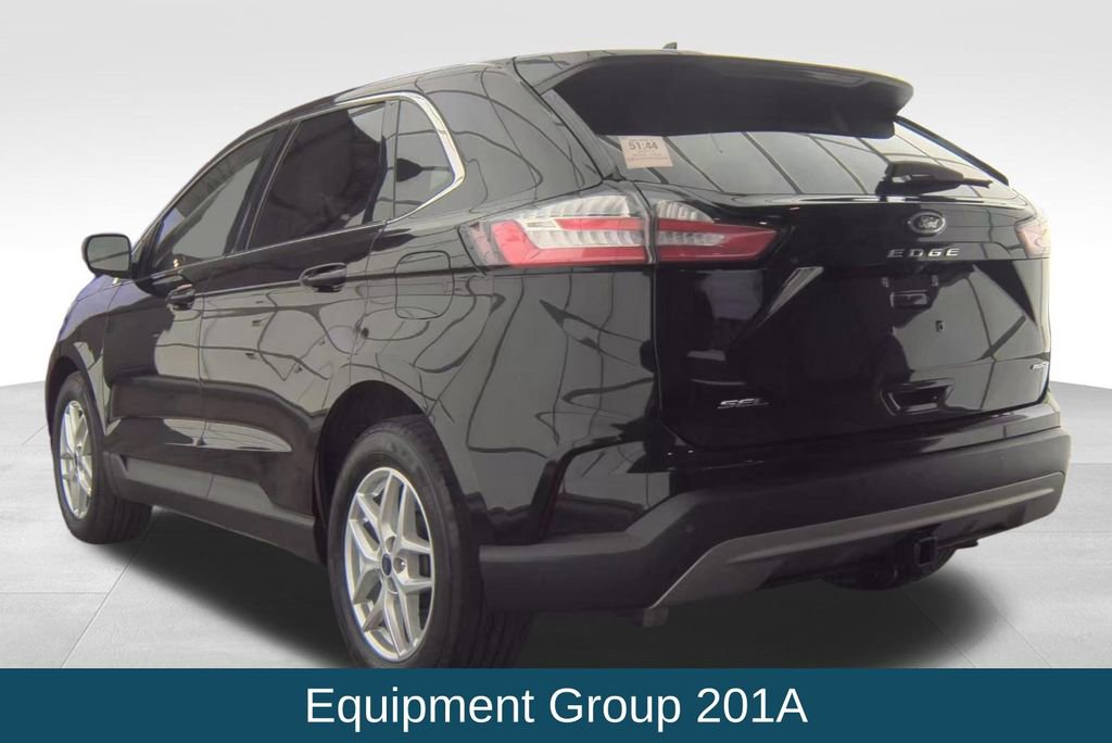 Used 2022 Ford Edge SEL w/ Convenience Package image 7
