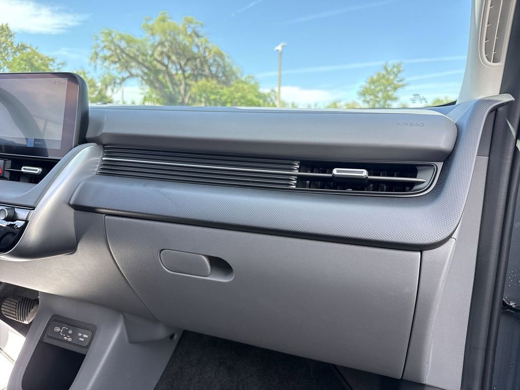Used 2025 Hyundai Ioniq 5 SEL image 30