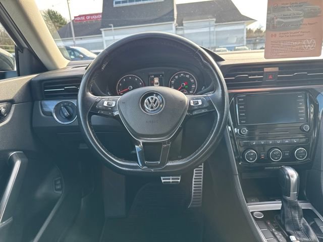 Certified 2020 Volkswagen Passat 2.0T R-Line image 17