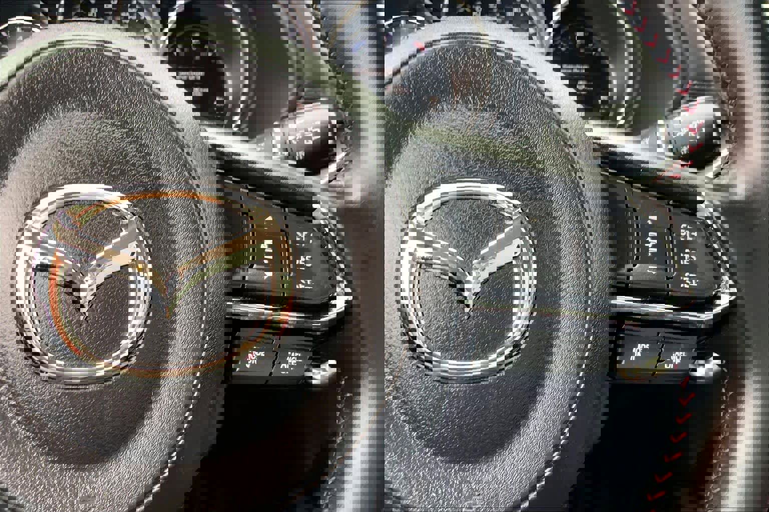 Used 2023 MAZDA CX-5 Carbon Edition image 25