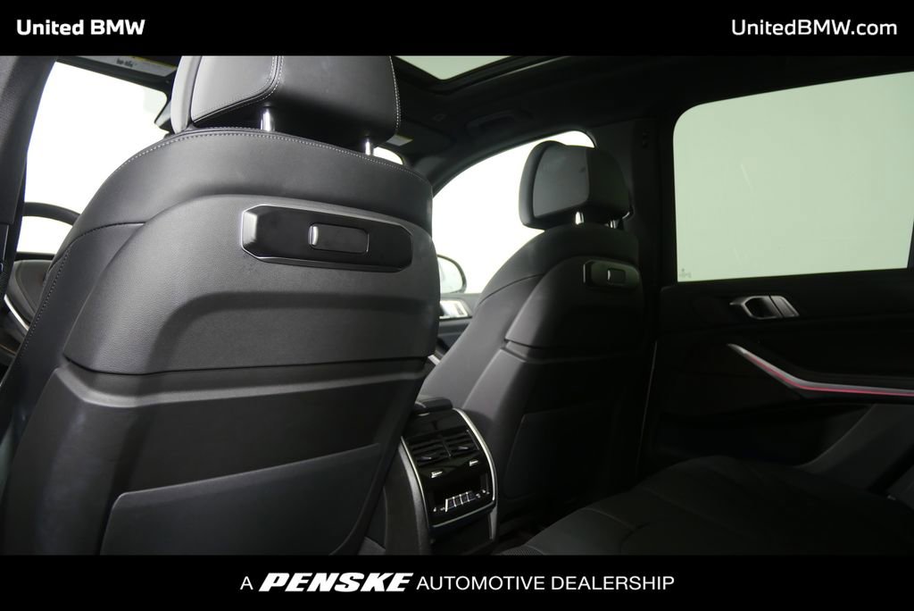 Used 2025 BMW X5 sDrive40i image 19