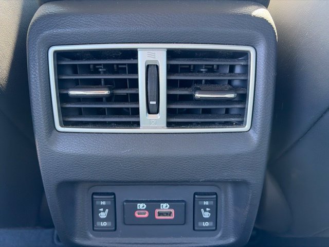 Used 2022 Nissan Maxima Platinum w/ Sport Mat Group FWD image 24