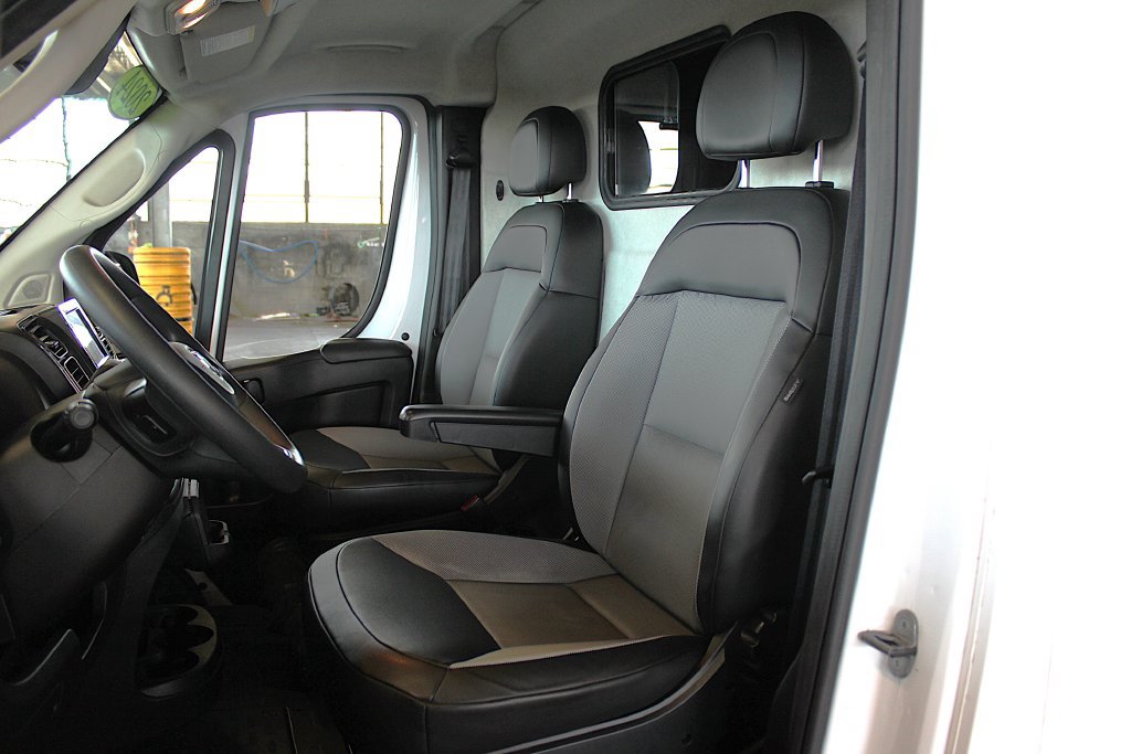 Used 2024 RAM ProMaster 2500 w/ Convenience Group FWD image 17