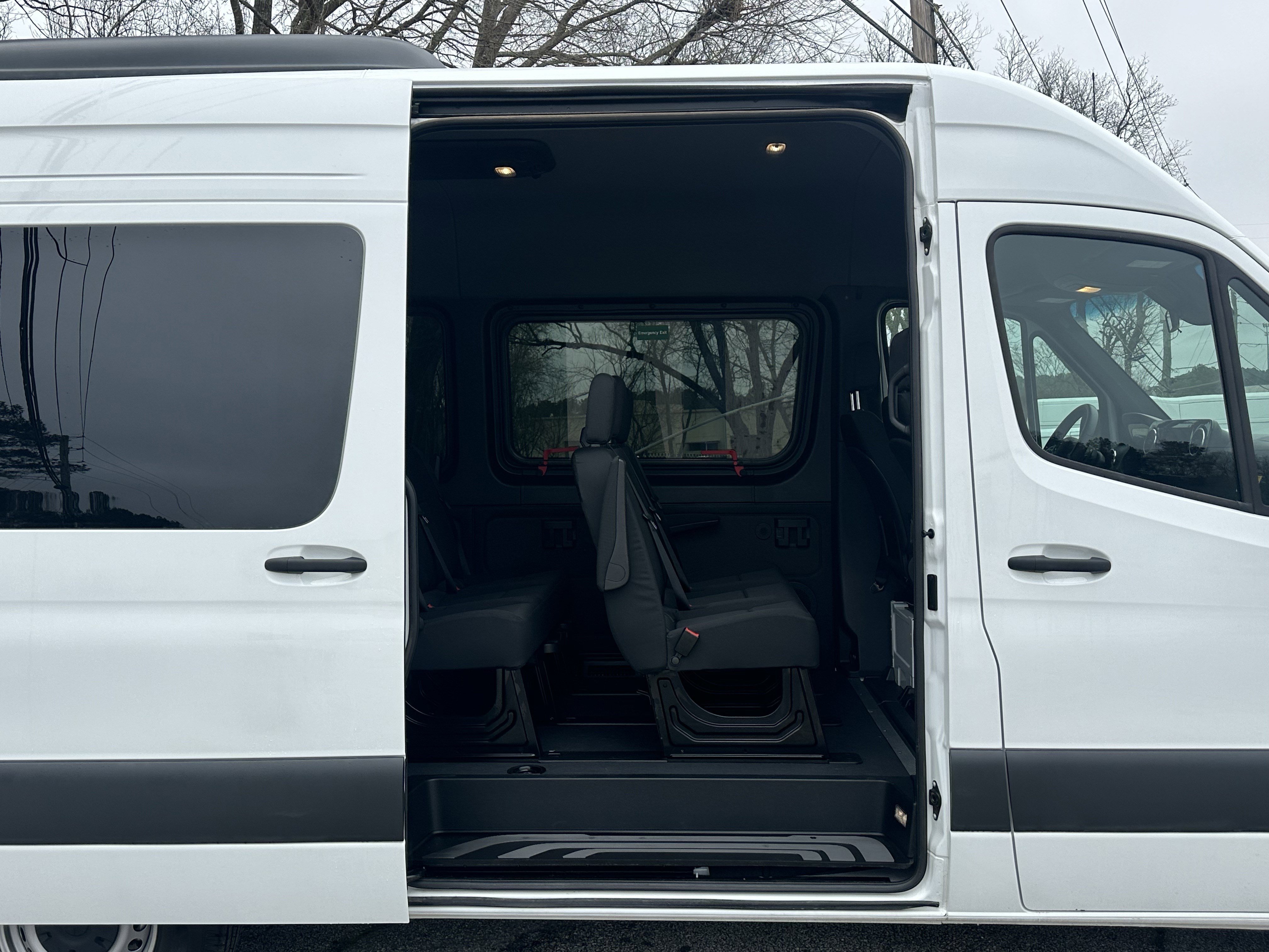 Used 2024 Mercedes-Benz Sprinter 2500 image 17