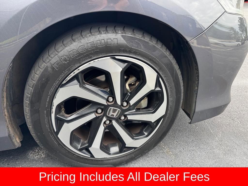 Used 2017 Honda Accord EX image 2