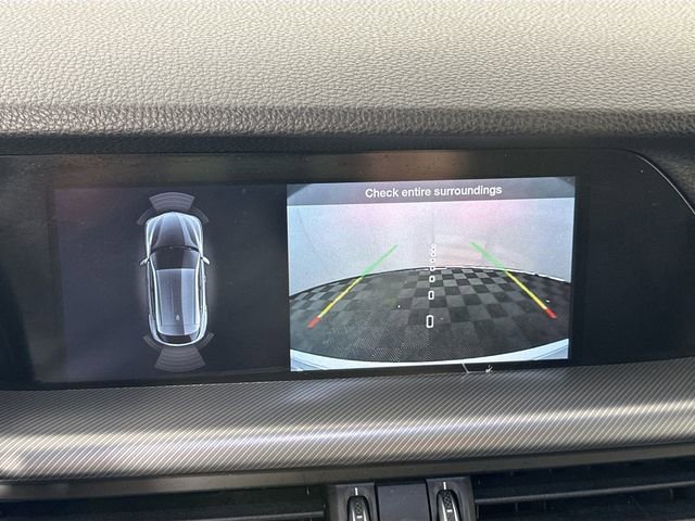 Used 2022 Alfa Romeo Stelvio Veloce image 13