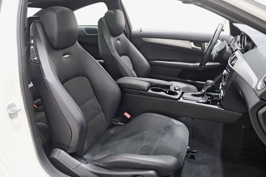 Used 2012 Mercedes-Benz C 63 AMG Coupe image 25
