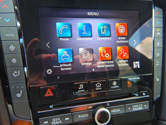 Used 2023 INFINITI QX50 Luxe AWD/4WD image 8