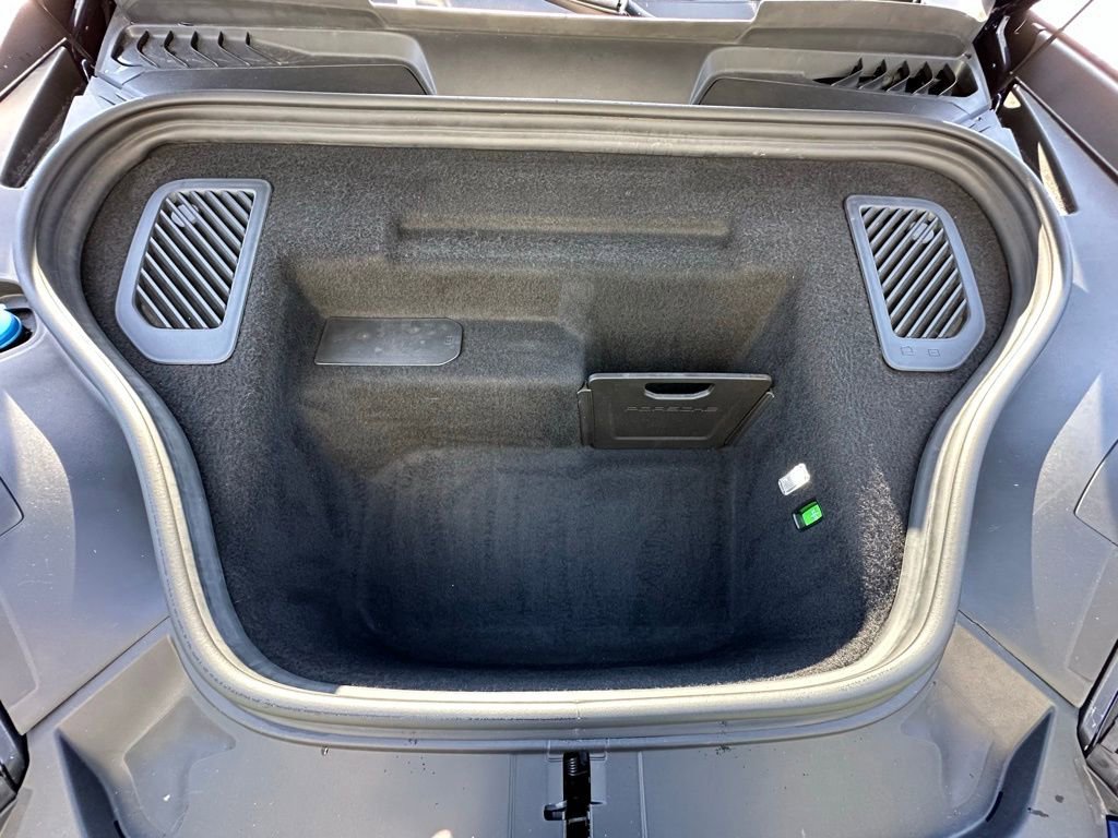 Used 2024 Porsche Macan 4 Electric image 41