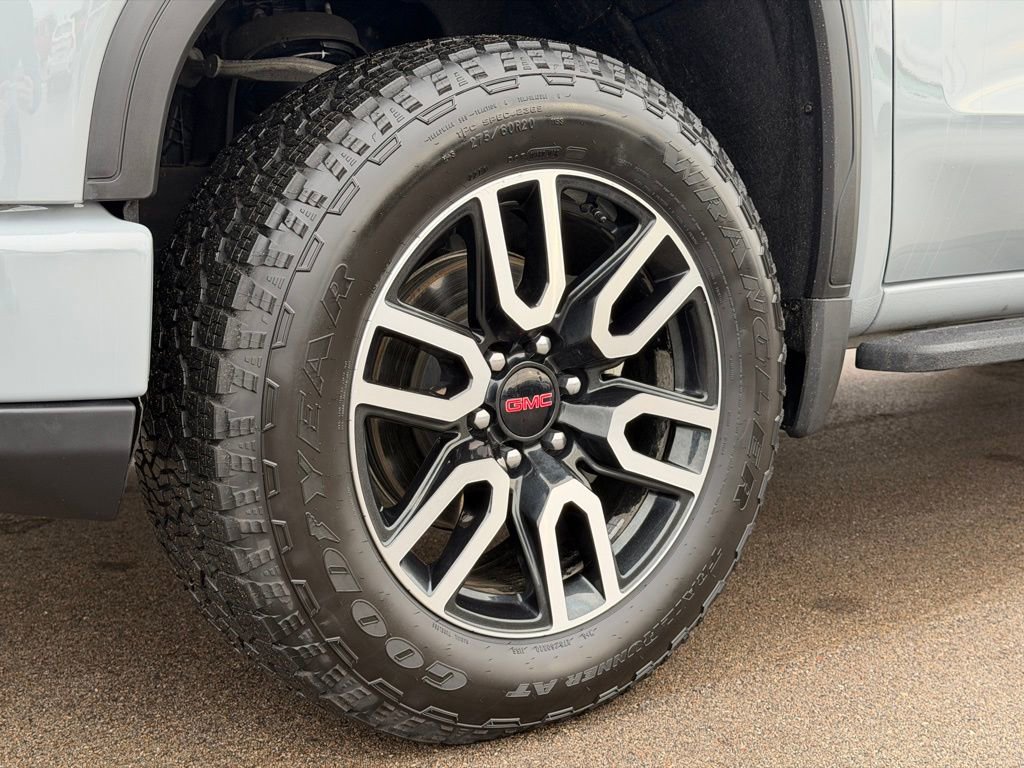 Used 2024 GMC Sierra 1500 AT4 w/ AT4 Premium Package image 28